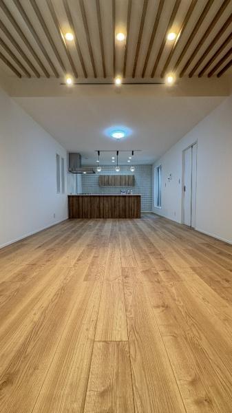 �_�ސ쌧���l�s�˒ˋ扺�q�c���̐V�z��ˌ��Ẵ��r���O