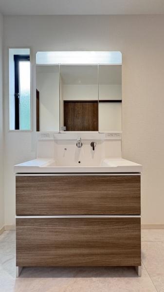 �_�ސ쌧���l�s�`��扺�i�J5���ڂ̐V�z��ˌ��Ă̐��ʑ�E���ʏ�