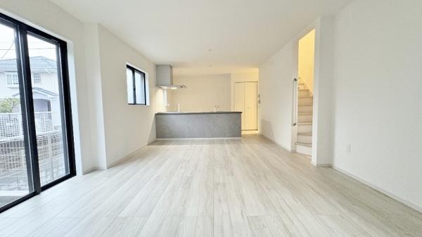 �_�ސ쌧���l�s�h�撷�����̐V�z��ˌ��Ẵ��r���O