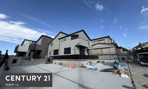 �_�ސ쌧���l�s�`�������R1���ڂ̐V�z��ˌ��Ă̑O�ʓ��H�܂ތ��n�ʐ^