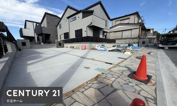 �_�ސ쌧���l�s�`�������R1���ڂ̐V�z��ˌ��Ă̑O�ʓ��H�܂ތ��n�ʐ^