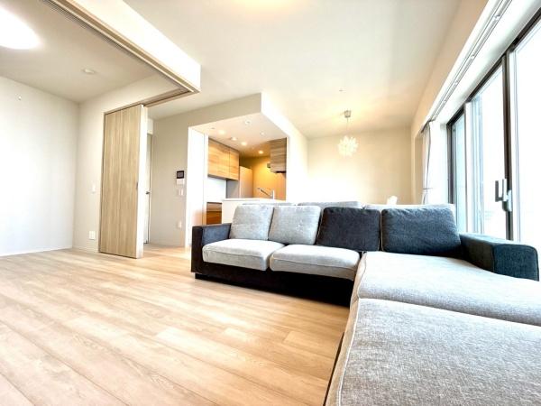 �����s���c�s�ߊ�3���ڂ̒��Ã}���V�����̃��r���O