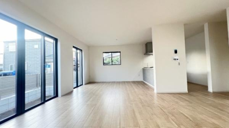 �_�ސ쌧���l�s���J�拴��3���ڂ̐V�z��ˌ��Ẵ��r���O