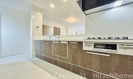 �_�ސ쌧���s�{�O�攒����1���ڂ̐V�z��ˌ��ẴL�b�`��