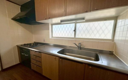 �_�ސ쌧���l�s�ߌ����̋{1���ڂ̒��È�ˌ��ẴL�b�`��