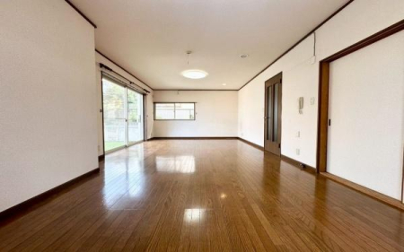 �_�ސ쌧���l�s�ߌ����̋{1���ڂ̒��È�ˌ��Ẵ��r���O