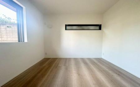 �����s���c�s�ߐ�4���ڂ̒��È�ˌ��Ă̎q������