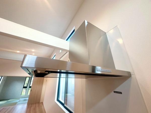 �����s���c�s�ߐ�4���ڂ̒��È�ˌ��ẴL�b�`��