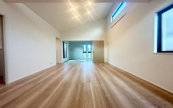 �����s���c�s�ߐ�4���ڂ̒��È�ˌ��Ẵ��r���O