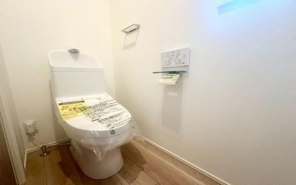 �����s���c�s�ߐ�4���ڂ̒��È�ˌ��Ẵg�C��