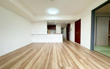 �_�ސ쌧���l�s�s�}��`�c��4���ڂ̒��Ã}���V�����̃��r���O