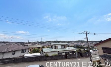 �_�ސ쌧���l�s���捡�h�����̐V�z��ˌ��Ă̏Z�˂���̒��]�ʐ^