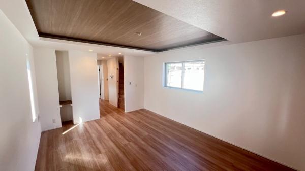 �_�ސ쌧���l�s�h��㋽���̐V�z��ˌ��Ẵ��r���O