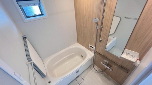 �_�ސ쌧���l�s�h��㋽���̐V�z��ˌ��Ă̗���