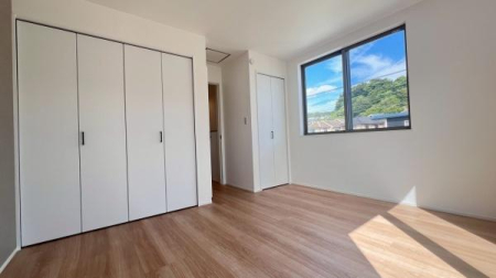 �_�ސ쌧���l�s�h��㋽���̐V�z��ˌ��Ă̐Q��