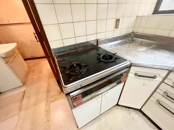 �_�ސ쌧���l�s���搼�˕���1���ڂ̒��È�ˌ��ẴL�b�`��