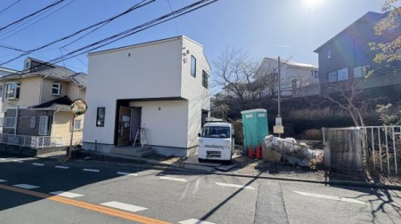 �_�ސ쌧���l�s����折���J��2���ڂ̐V�z��ˌ��Ă̌��n�O�ώʐ^