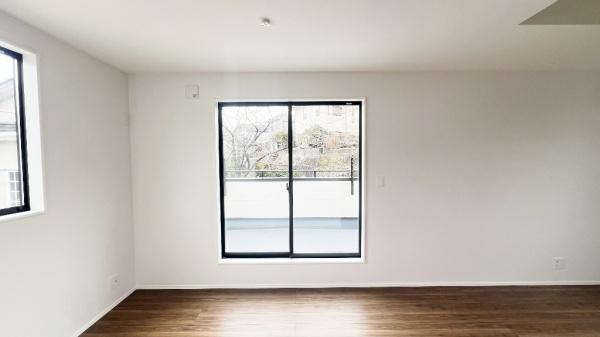 �_�ސ쌧���l�s����折���J��2���ڂ̐V�z��ˌ��Ẵ��r���O