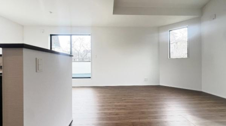 �_�ސ쌧���l�s����折���J��2���ڂ̐V�z��ˌ��Ẵ��r���O