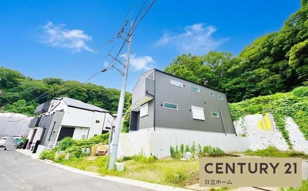 �_�ސ쌧���l�s�h�揬���P�J2���ڂ̐V�z��ˌ��Ă̌��n�O�ώʐ^