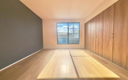 �_�ސ쌧���l�s�t��V�ΐ�4���ڂ̐V�z��ˌ��Ă̐Q��