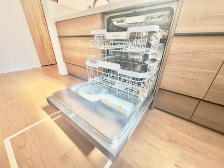 �_�ސ쌧���l�s�t��V�ΐ�4���ڂ̐V�z��ˌ��ẴL�b�`��