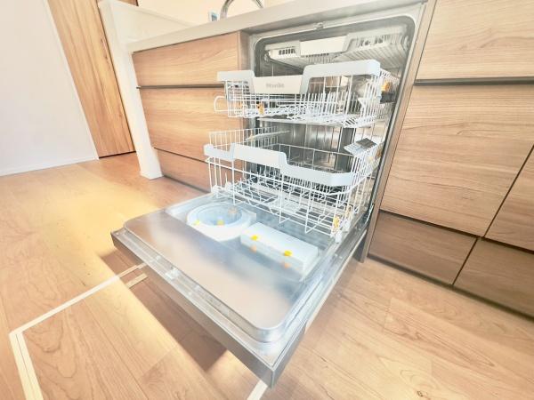 �_�ސ쌧���l�s�t��V�ΐ�4���ڂ̐V�z��ˌ��ẴL�b�`��