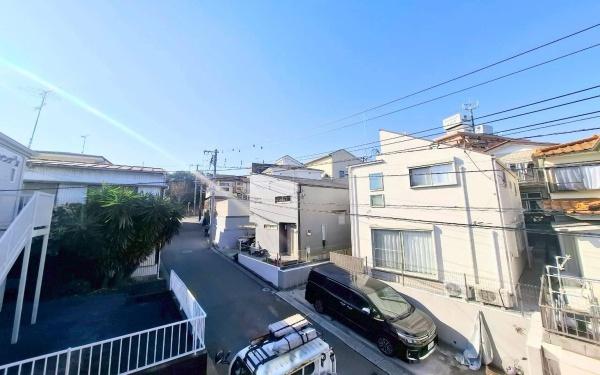 �_�ސ쌧���l�s���ʏ�6���ڂ̐V�z��ˌ��Ă̏Z�˂���̒��]�ʐ^