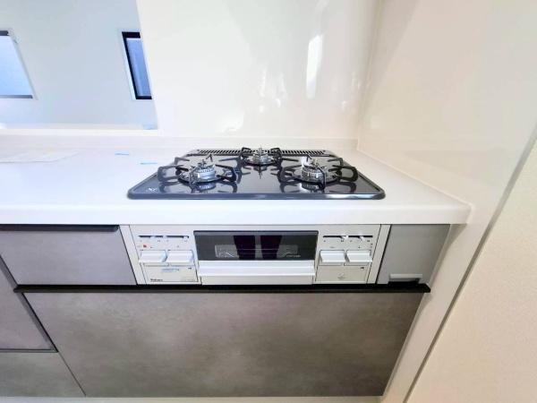 �_�ސ쌧���l�s���ʏ�6���ڂ̐V�z��ˌ��ẴL�b�`��