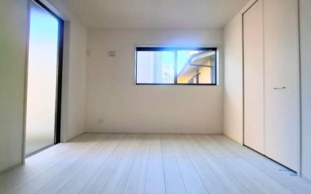 �_�ސ쌧���l�s���ʏ�6���ڂ̐V�z��ˌ��Ă̗m��