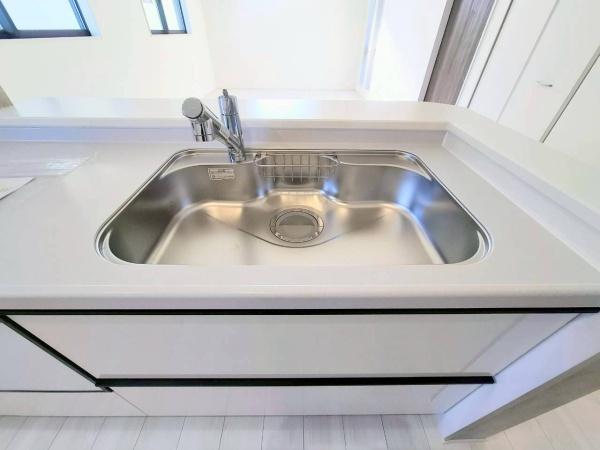 �_�ސ쌧���l�s���ʏ�6���ڂ̐V�z��ˌ��ẴL�b�`��