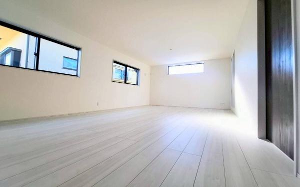 �_�ސ쌧���l�s���ʏ�6���ڂ̐V�z��ˌ��Ẵ��r���O