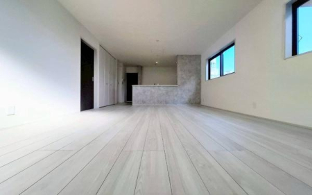 �_�ސ쌧���l�s���ʏ�6���ڂ̐V�z��ˌ��Ẵ��r���O