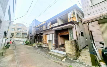 �_�ސ쌧���l�s���擡�I��2���ڂ̓y�n�̑O�ʓ��H�܂ތ��n�ʐ^