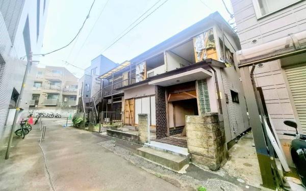 �_�ސ쌧���l�s���擡�I��2���ڂ̓y�n�̑O�ʓ��H�܂ތ��n�ʐ^