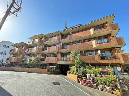 �_�ސ쌧���l�s���ʏ�4���ڂ̒��Ã}���V�����̌��n�O�ώʐ^