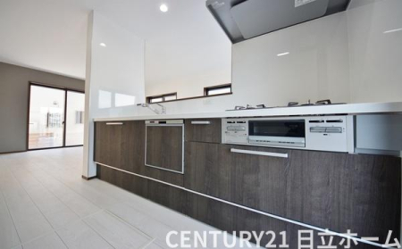 �_�ސ쌧���l�s�˒ˋ�˒˒��̐V�z��ˌ��ẴL�b�`��