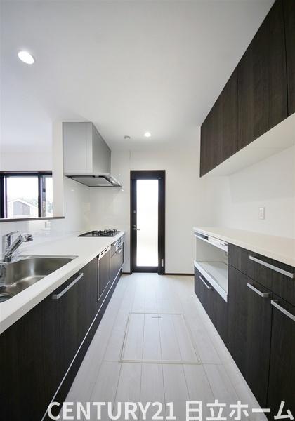 �_�ސ쌧���l�s�˒ˋ�˒˒��̐V�z��ˌ��ẴL�b�`��