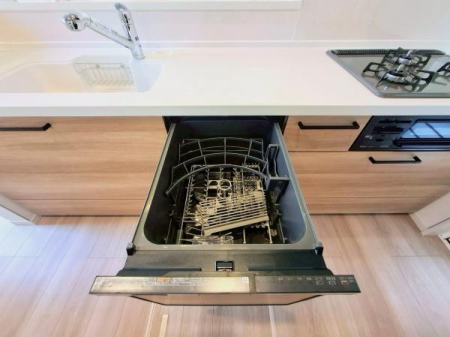 �_�ސ쌧���l�s���撆����2���ڂ̐V�z��ˌ��ẴL�b�`��