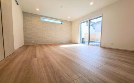 �_�ސ쌧���l�s���撆����2���ڂ̐V�z��ˌ��Ẵ��r���O