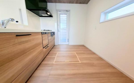 �_�ސ쌧���l�s���撆����2���ڂ̐V�z��ˌ��ẴL�b�`��