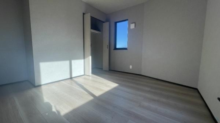 �_�ސ쌧���l�s���V�����̐V�z��ˌ��Ă̗m��