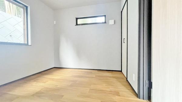 �_�ސ쌧���l�s���V�����̐V�z��ˌ��Ă̗m��