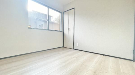 �_�ސ쌧���l�s���V�����̐V�z��ˌ��Ă̗m��