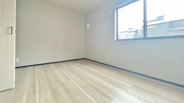 �_�ސ쌧���l�s���V�����̐V�z��ˌ��Ă̗m��