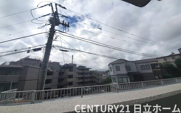 �_�ސ쌧���l�s�`���`��1���ڂ̒��Ã}���V�����̏Z�˂���̒��]�ʐ^