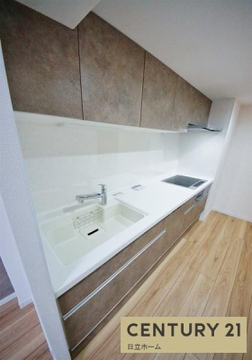 �_�ސ쌧���l�s�˒ˋ�i�Z���̒��Ã}���V�����̃L�b�`��