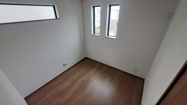 �_�ސ쌧���s���擡��4���ڂ̐V�z��ˌ��Ă̗m��