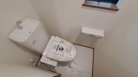 �_�ސ쌧���s���擡��4���ڂ̐V�z��ˌ��Ẵg�C��