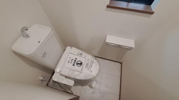 �_�ސ쌧���s���擡��4���ڂ̐V�z��ˌ��Ẵg�C��